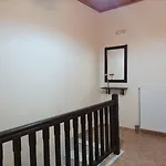 Lourantos Bayside Apartment